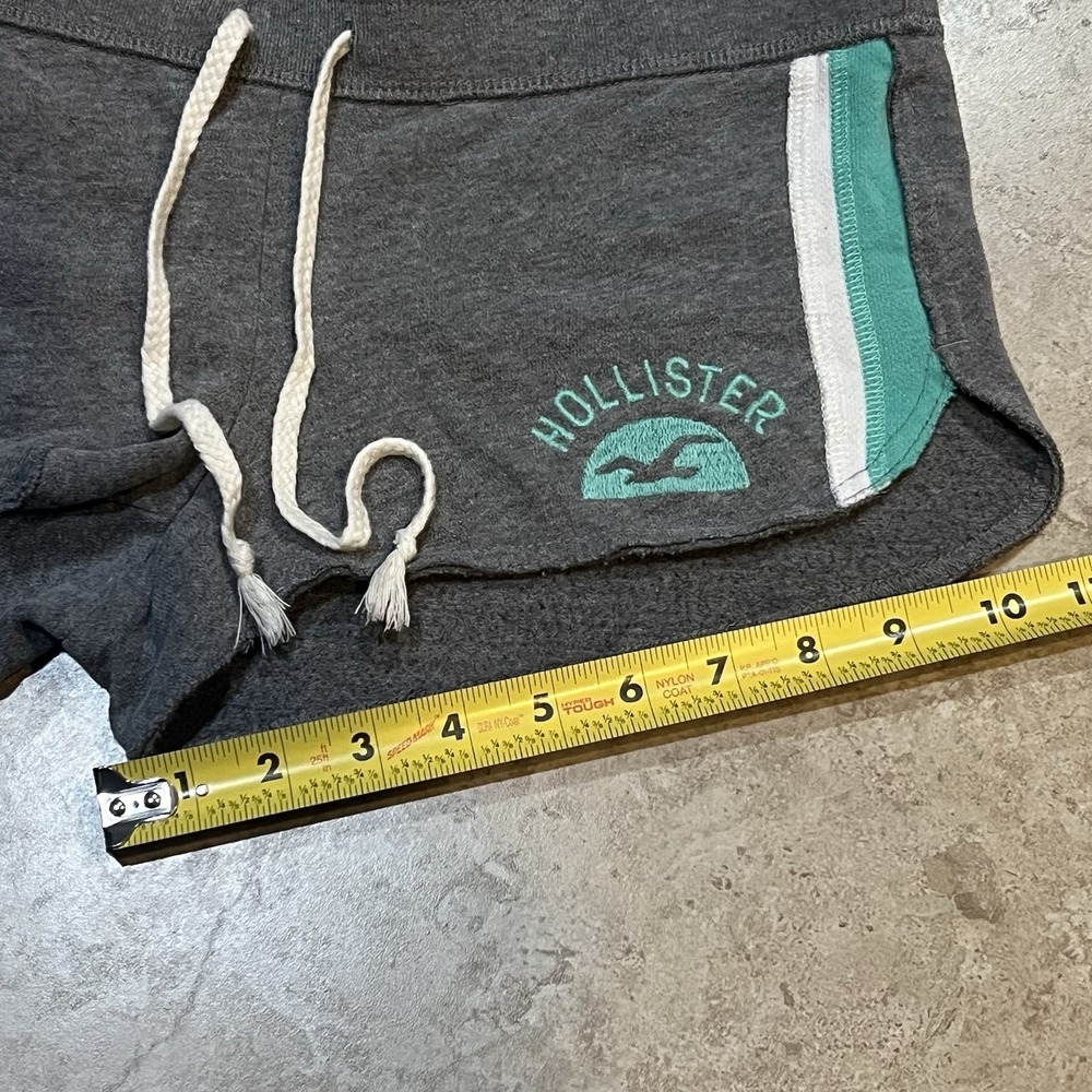 Hollister Y2K, Booty Shorts, Low Rise Mini Shorts, Gray Drawstring,Size S 2000s - Picture 3 of 9